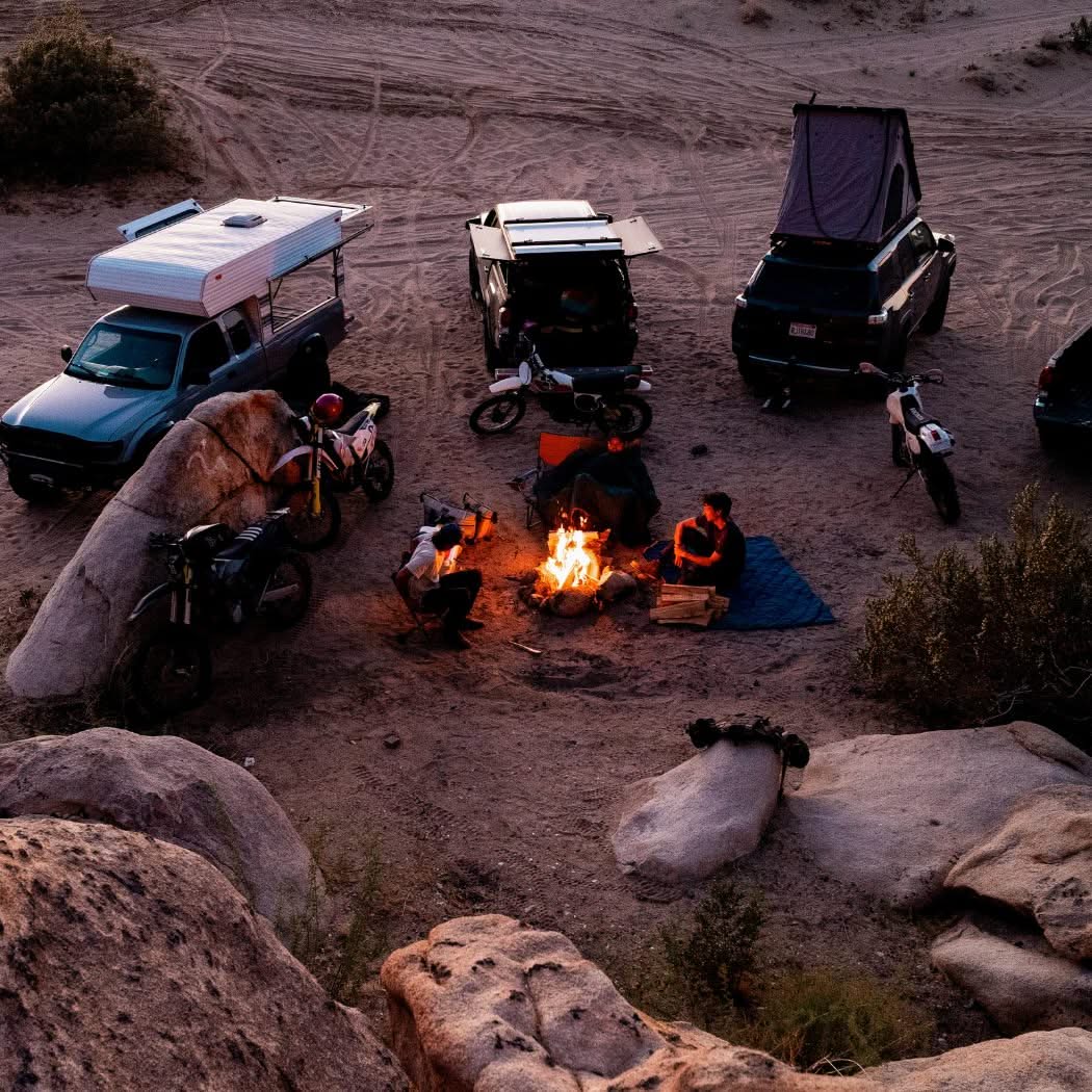 Flame Puffy Blanket - Deep Ember - Image 13