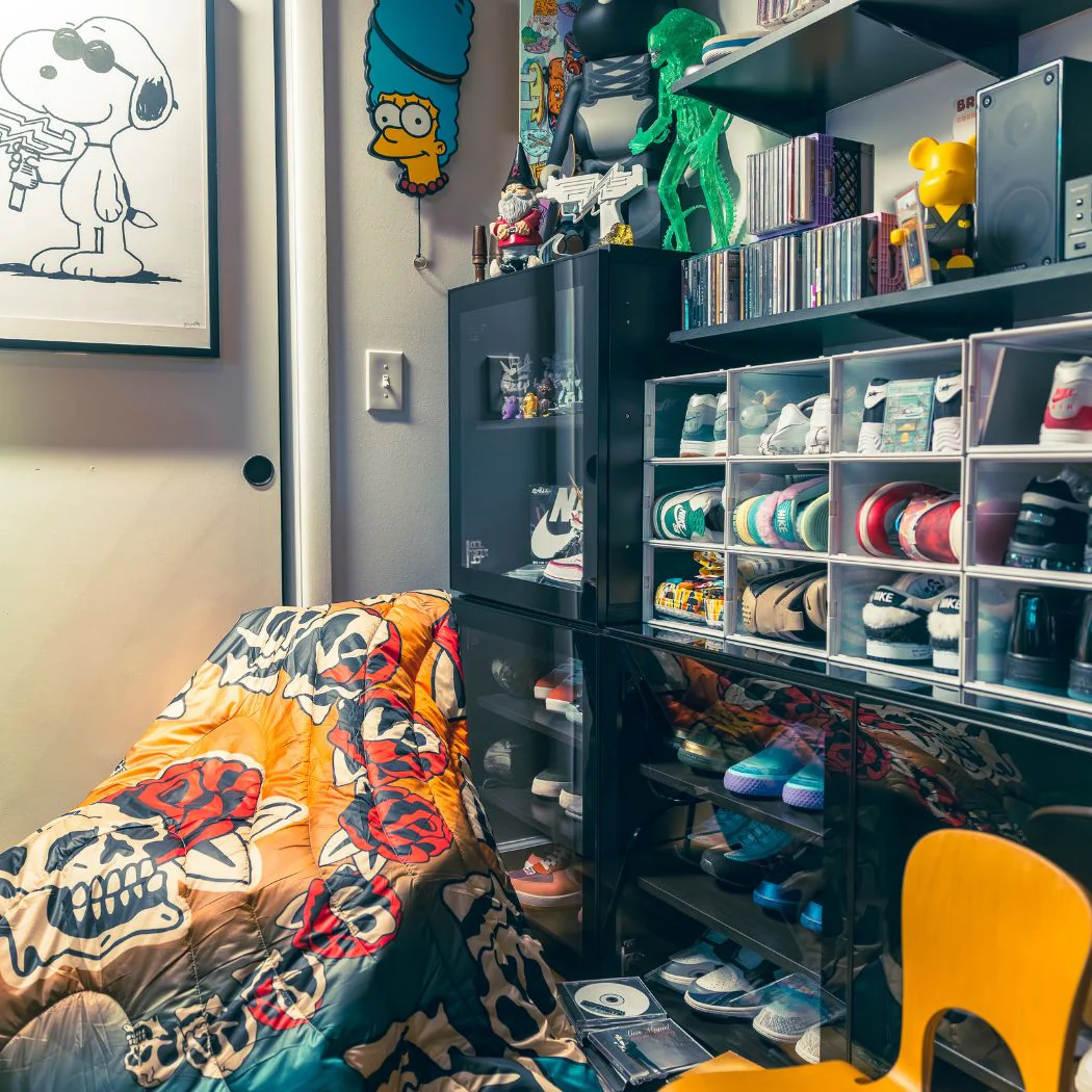 Original Puffy Blanket - Bryce Wong - Skulls & Roses - Image 13