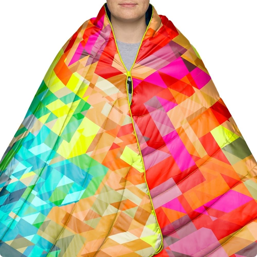 Original Puffy Blanket - Geo Fresh - Image 8