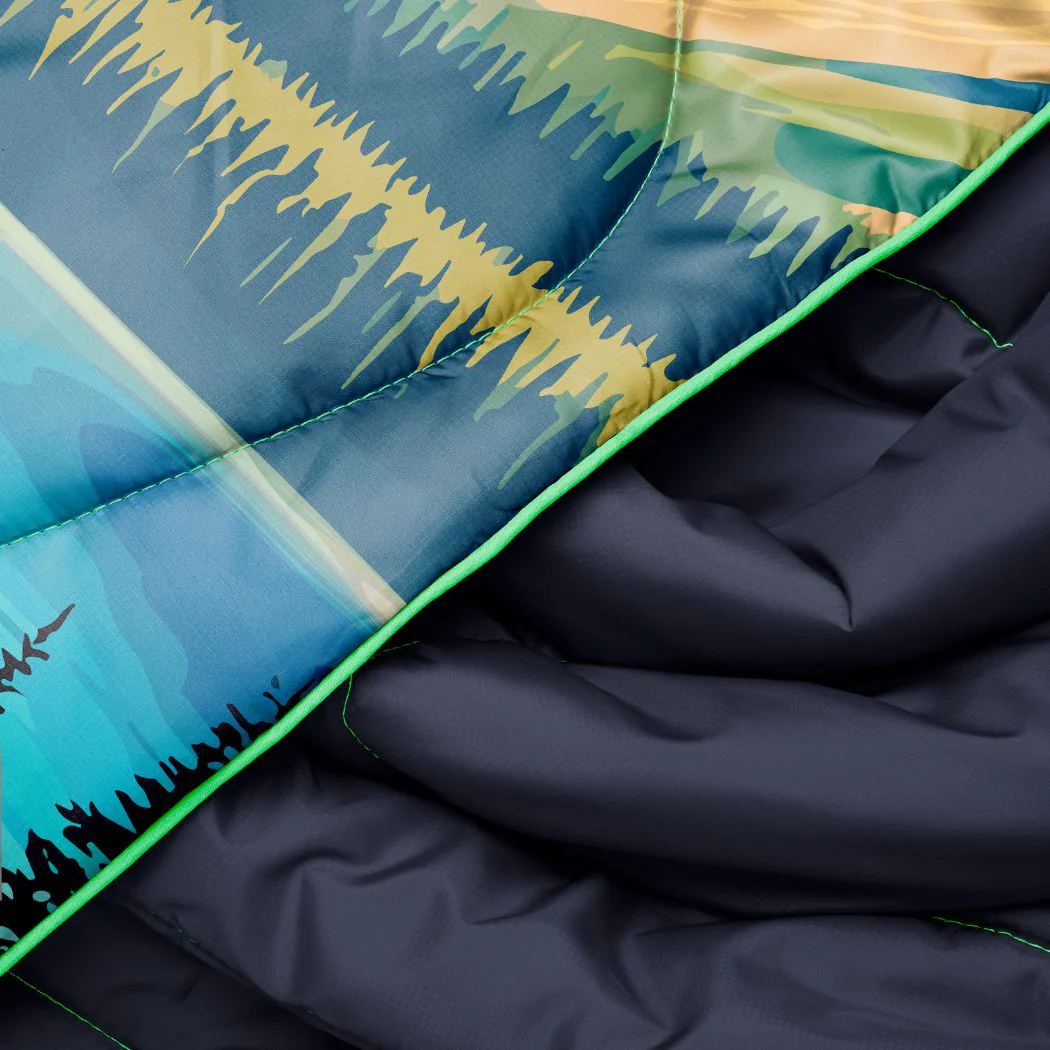 Original Puffy Blanket - Glacier National Park - Image 5