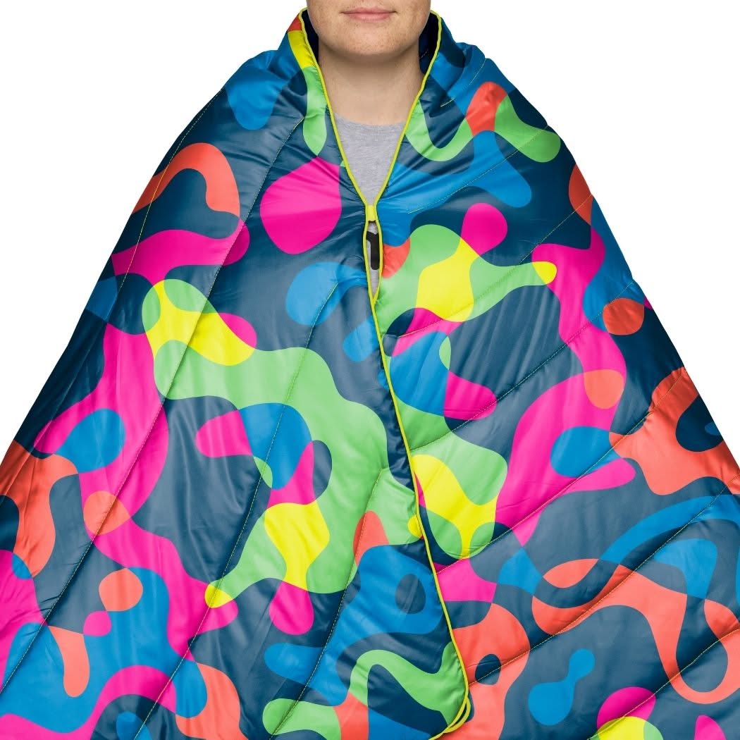 Original Puffy Blanket - Hyper Abstraction - Image 9