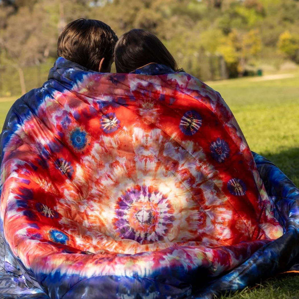 Original Puffy Blanket - Tapestry Tie Dye - Image 11