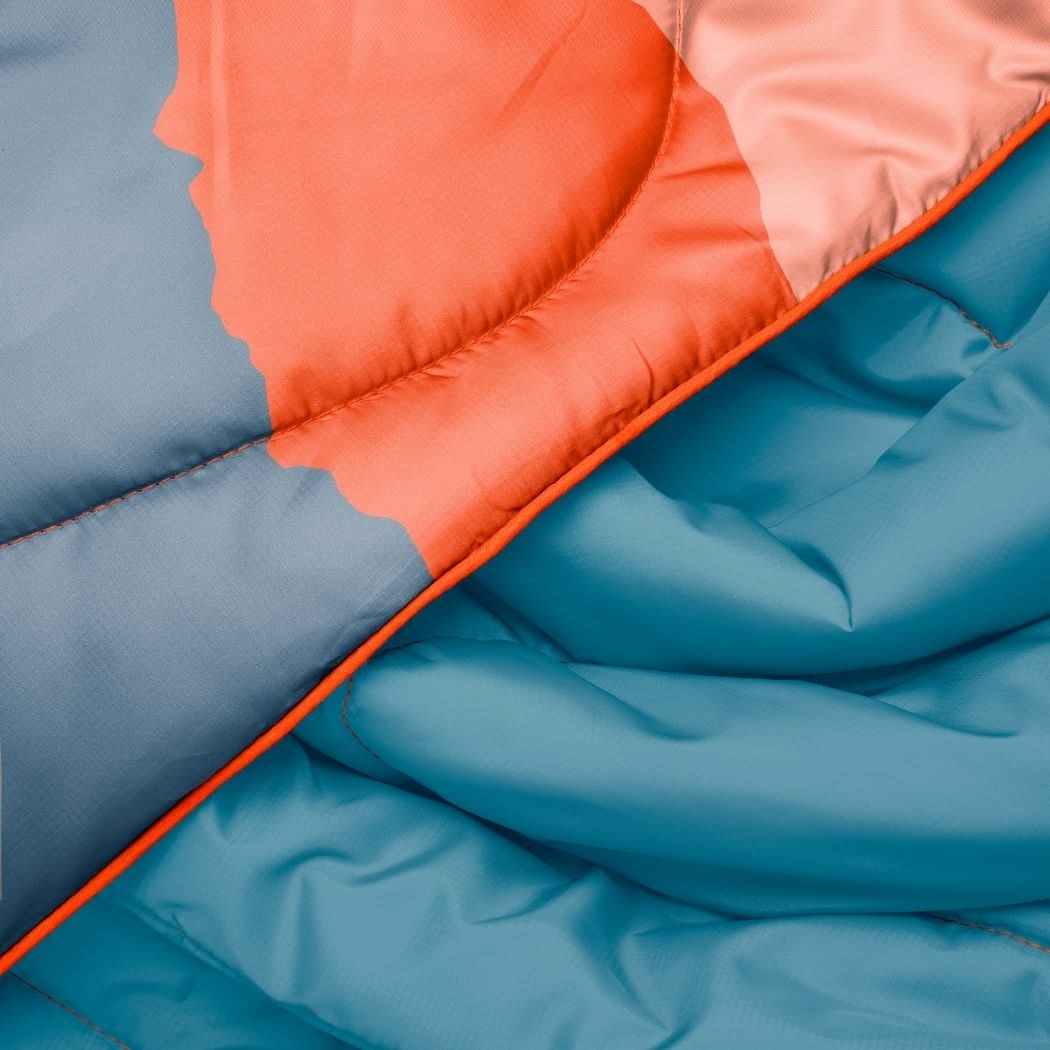 Original Puffy Blanket - Teton Glow - Image 6