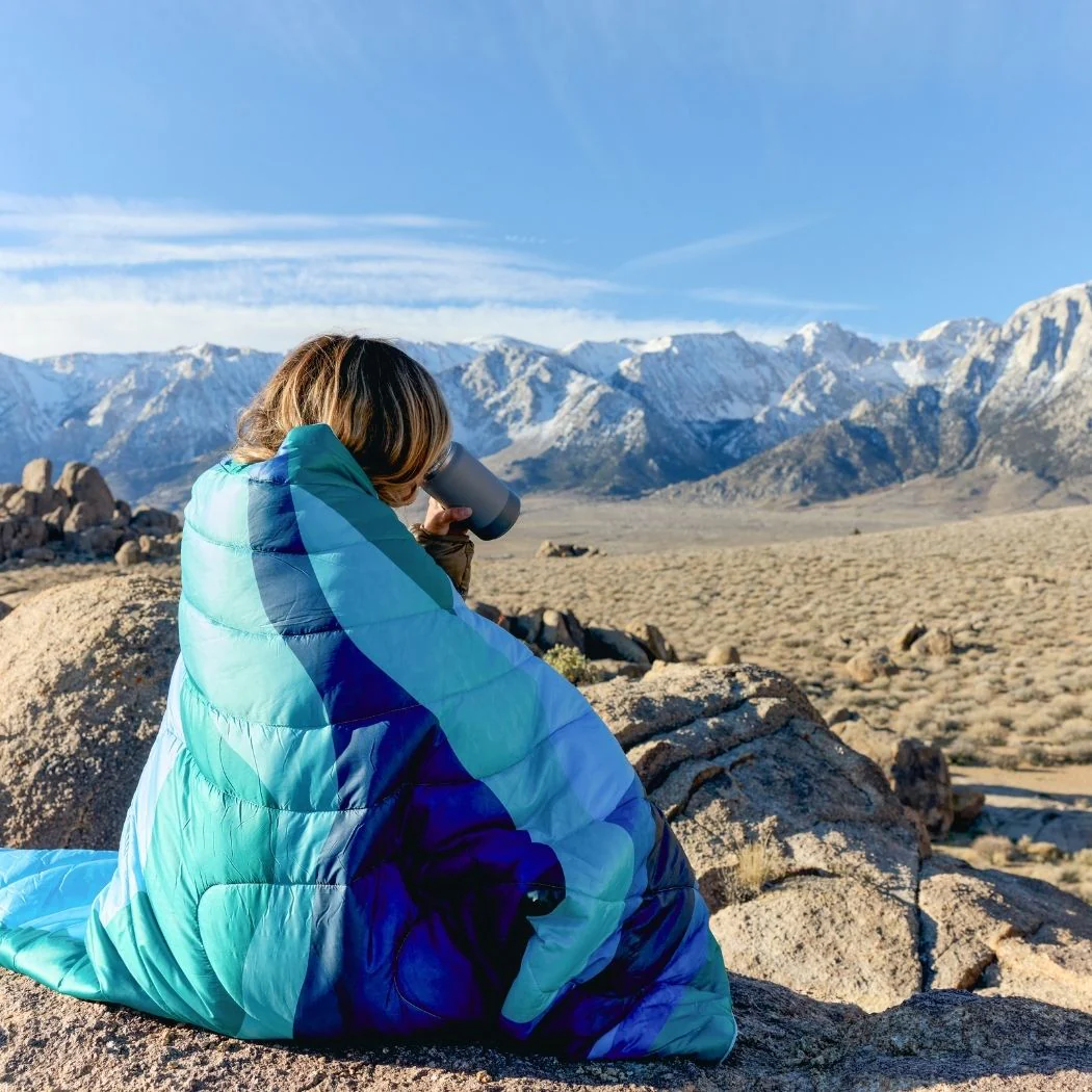 Original Puffy Blanket - Valley Seascape - Image 10